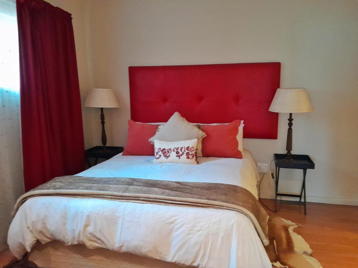 Annie'S Boutique Guesthouse And Garden Spa Hartbeespoort Eksteriør billede