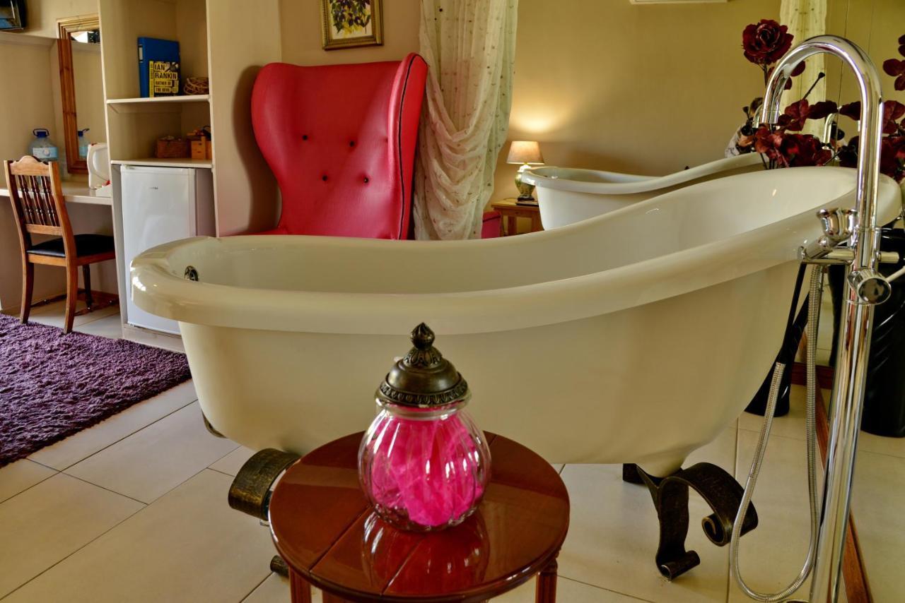 Annie'S Boutique Guesthouse And Garden Spa Hartbeespoort Eksteriør billede