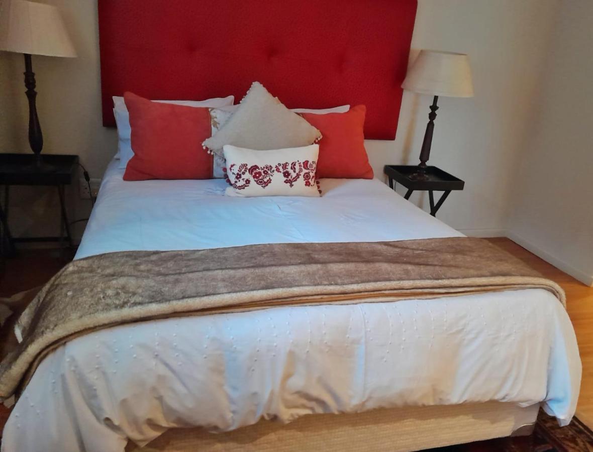 Annie'S Boutique Guesthouse And Garden Spa Hartbeespoort Eksteriør billede