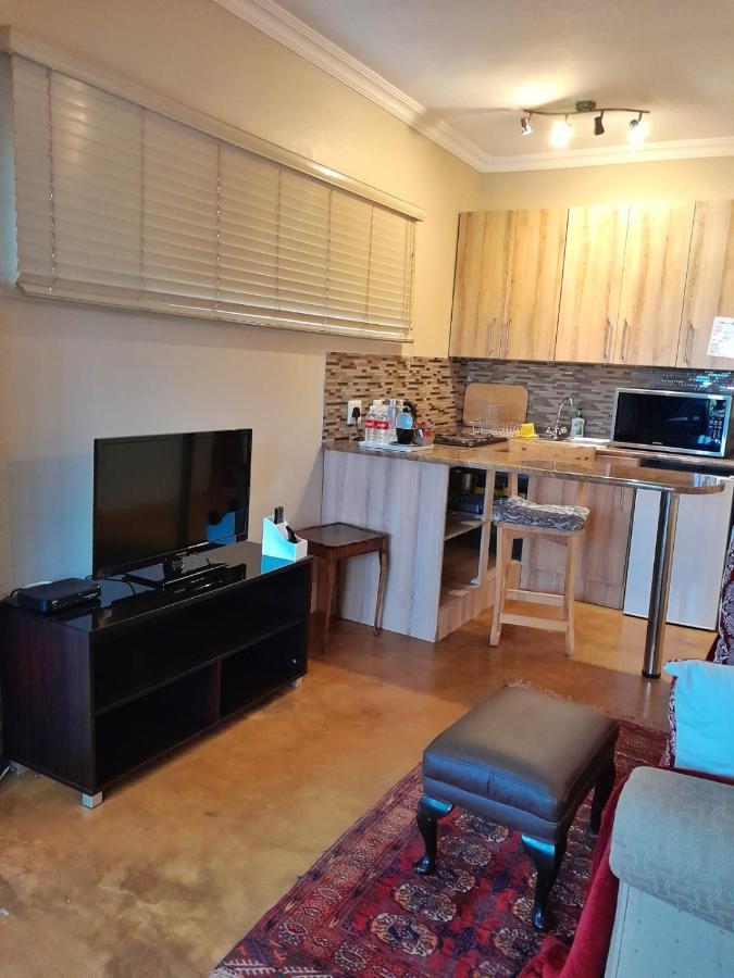 Annie'S Boutique Guesthouse And Garden Spa Hartbeespoort Eksteriør billede