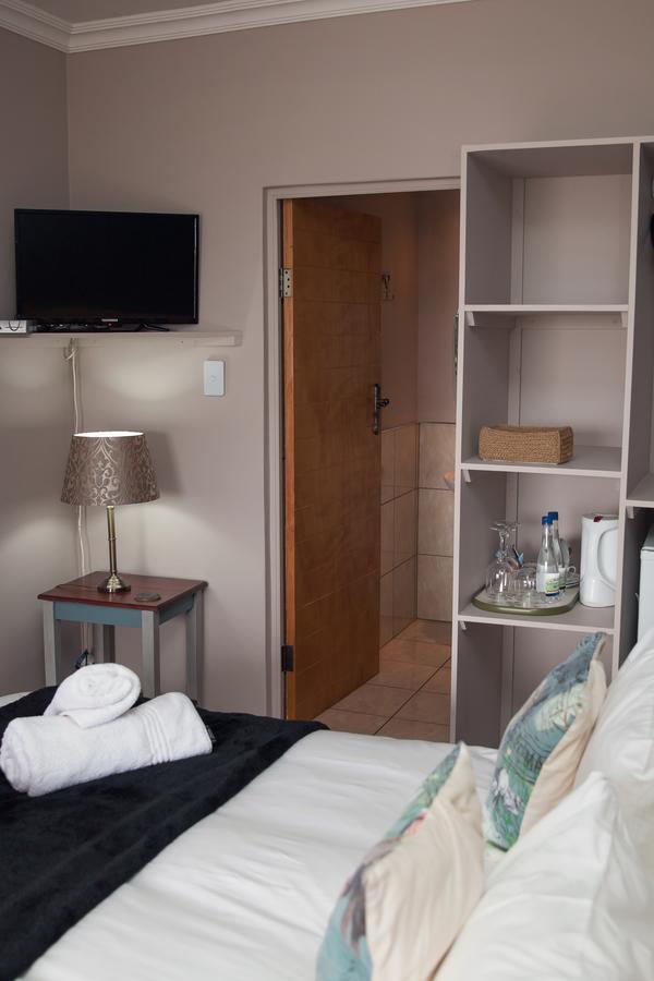 Annie'S Boutique Guesthouse And Garden Spa Hartbeespoort Eksteriør billede